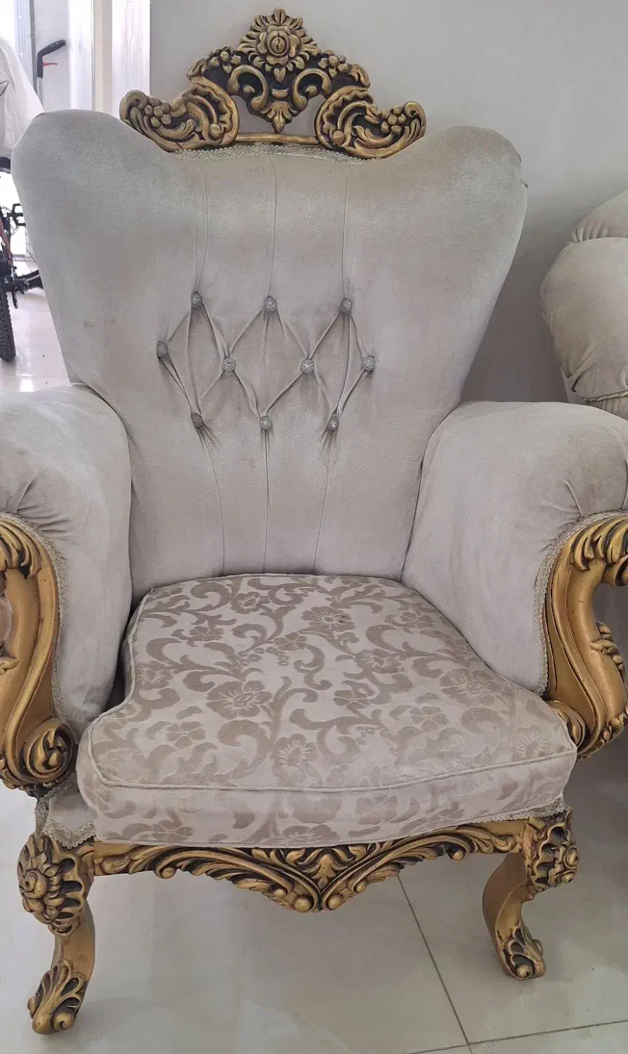 مبل ۷ نفره|مبلمان خانگی و میز عسلی|قرچک, میرزائی شمالی|دیوار