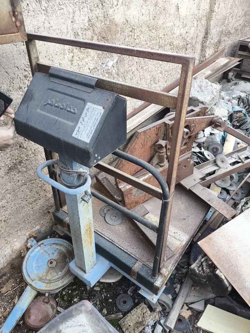 باسکول دیجیتال حداد ماهر ۶۵۰ کیلویی/ اره برقی آتشی|ابزارآلات|شیراز, فرگاز|دیوار