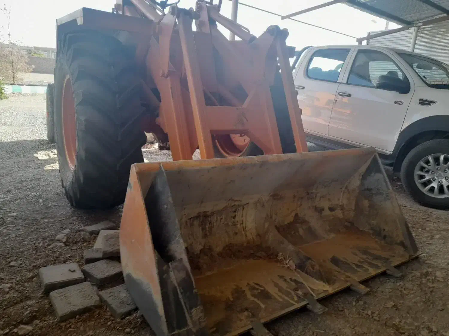 تراکتور بیل عقب رومانی|خودرو سنگین|شادمهر, |دیوار