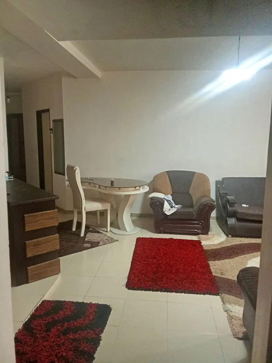 منزل مبله  دوخوابه 110متری|اجارهٔ کوتاه‌مدت آپارتمان و سوئیت|صدرا-فارس, فاز ۱|دیوار