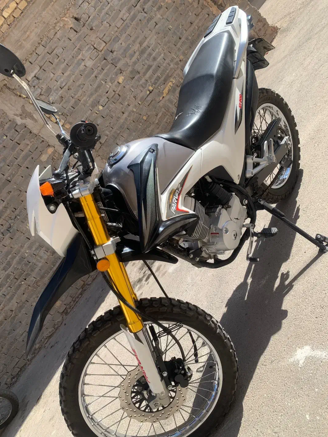 تریل ۲۰۰|موتورسیکلت|یزد, |دیوار