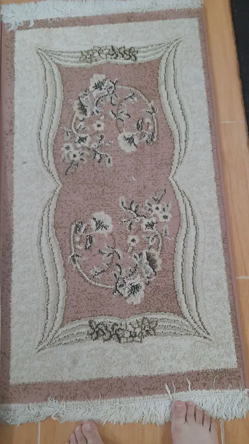 فرش پادری|پادری|رشت, دیانتی|دیوار