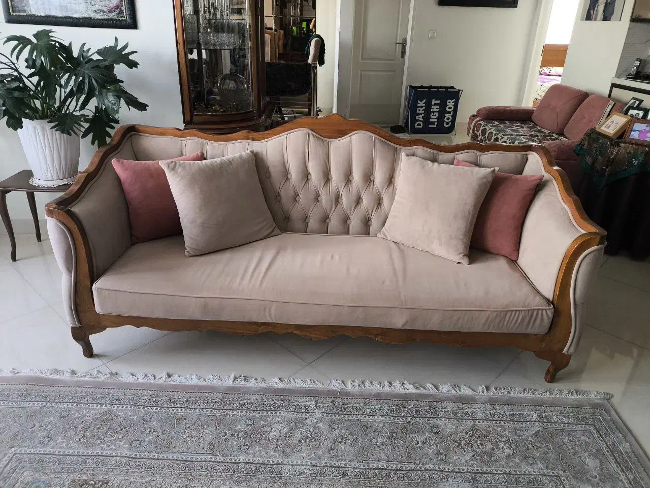 مبل ۷ نفره به همراه نهار خوری ۸ نفره|مبلمان خانگی و میز عسلی|پردیس, فاز ۲|دیوار