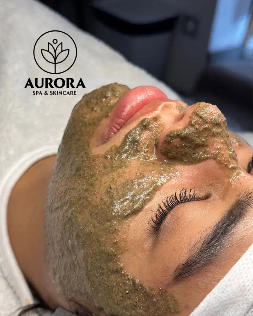 فیشیال و ماساژ تخصصی بانوان|خدمات آرایشگری و زیبایی|کرج, عظیمیه|دیوار