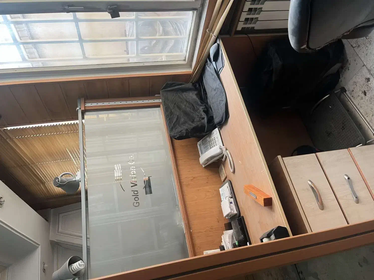 میز و پارتیشن سالم|مبلمان اداری|تهران, بهجت‌آباد|دیوار