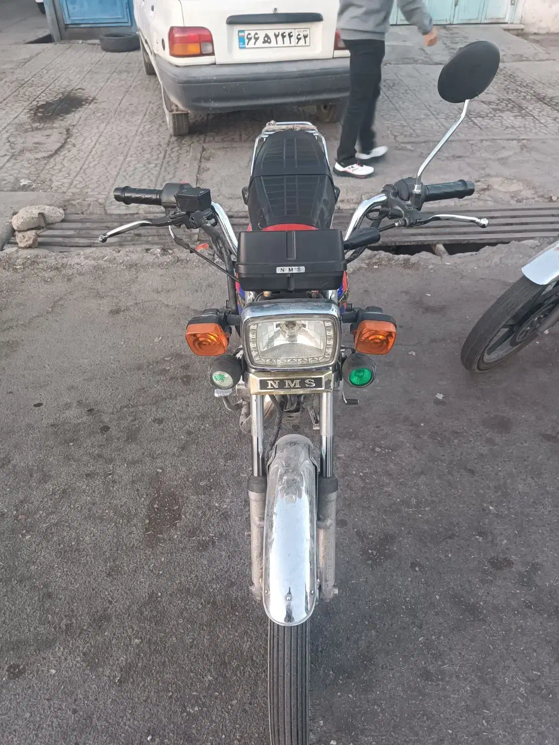 فروش موتور سیکلت 200احسان|موتورسیکلت|شیراز, بالا کفت|دیوار