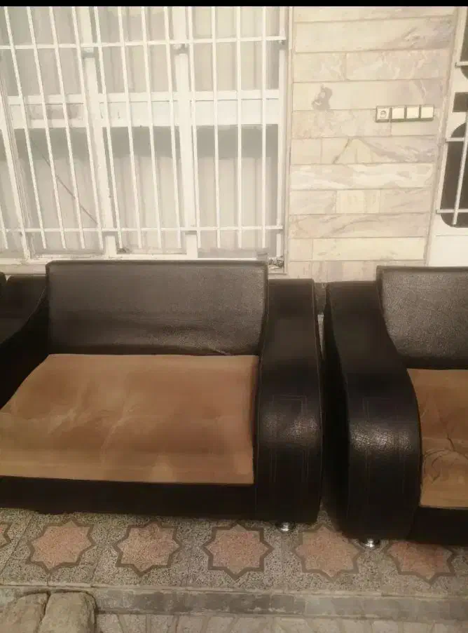 مبل ۷نفره|مبلمان خانگی و میز عسلی|شیراز, ریشمک|دیوار