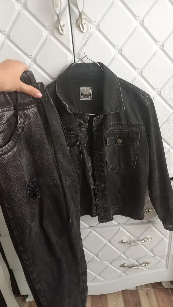 کت و شلوار جین ذغالی|کفش و لباس بچه|پاکدشت, پاکدشت (مامازند)|دیوار