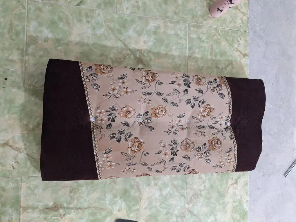 ده عدد پشتی باکیفیت|پشتی|آبپخش, |دیوار