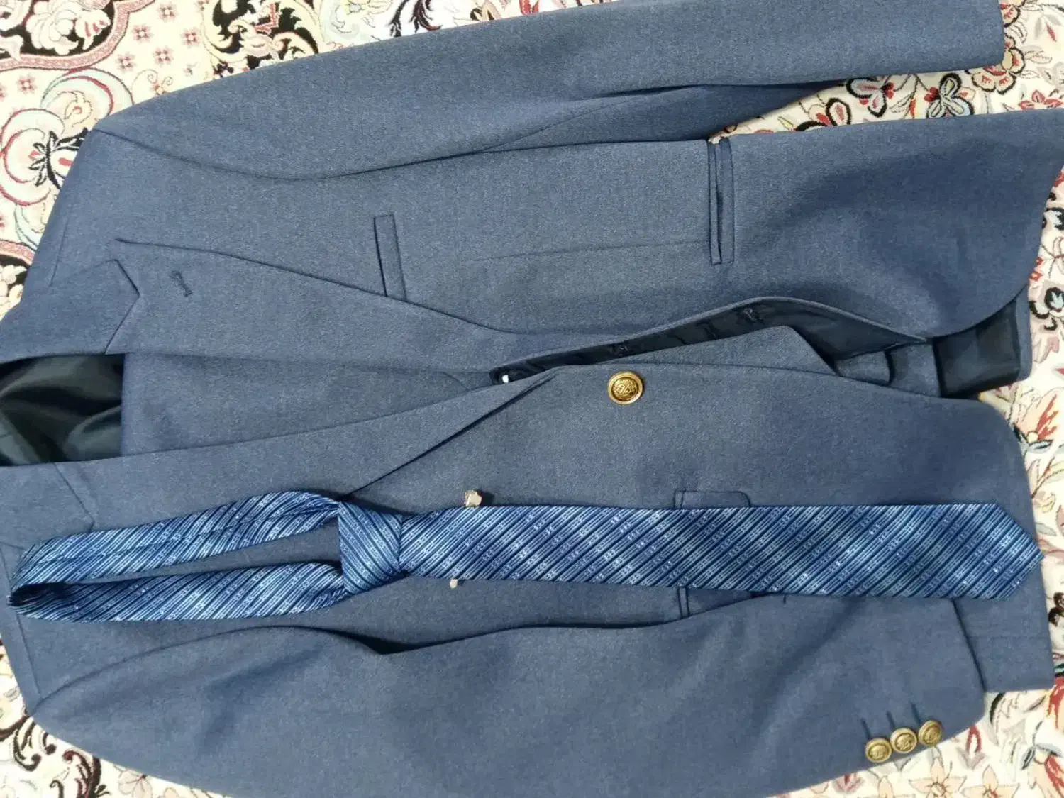 کت و شلوار|لباس|علی‌آباد کتول, |دیوار