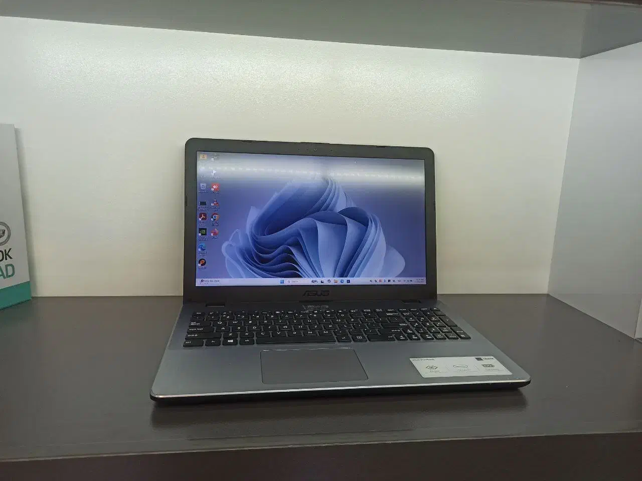 لپ تاپ ایسوس مناسب بازی و رندرینگ گرافیک 4گیگ|رایانه همراه|تهران, میدان ولیعصر|دیوار