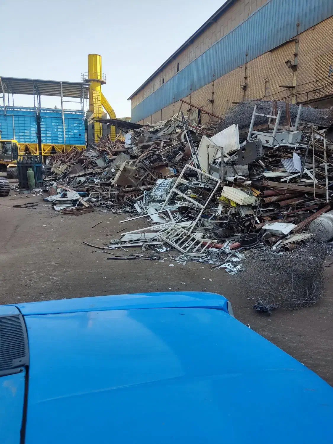 خرید آهن آلات تخریب ساختمان ضایعات آهن|خدمات پیشه و مهارت|هشتگرد, ینگی امام|دیوار