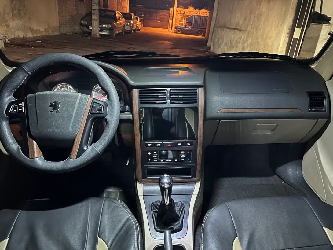 پارس ۴۰۱|خودرو سواری و وانت|قروه, |دیوار