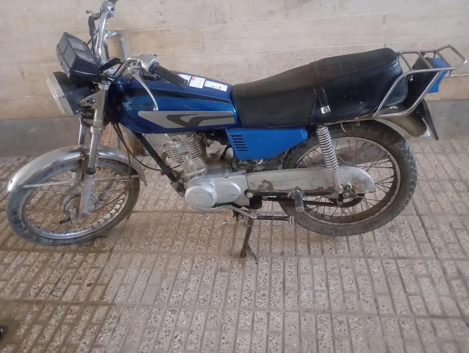 هوندا ۱۲۵|موتورسیکلت|اصفهان, سلطان‌آباد|دیوار