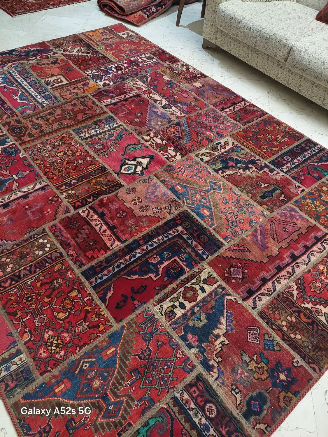 فرش دستباف چهلتکه کلاژ سوسن|فرش|تهران, ستارخان|دیوار