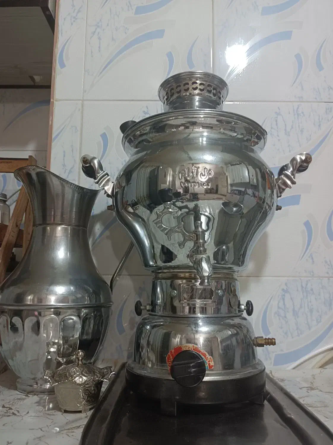 سماورگازی به همراه پارچ وکاسه وسینی وقندان|سماور، چای‌ساز، قهوه‌ساز|الوند, |دیوار