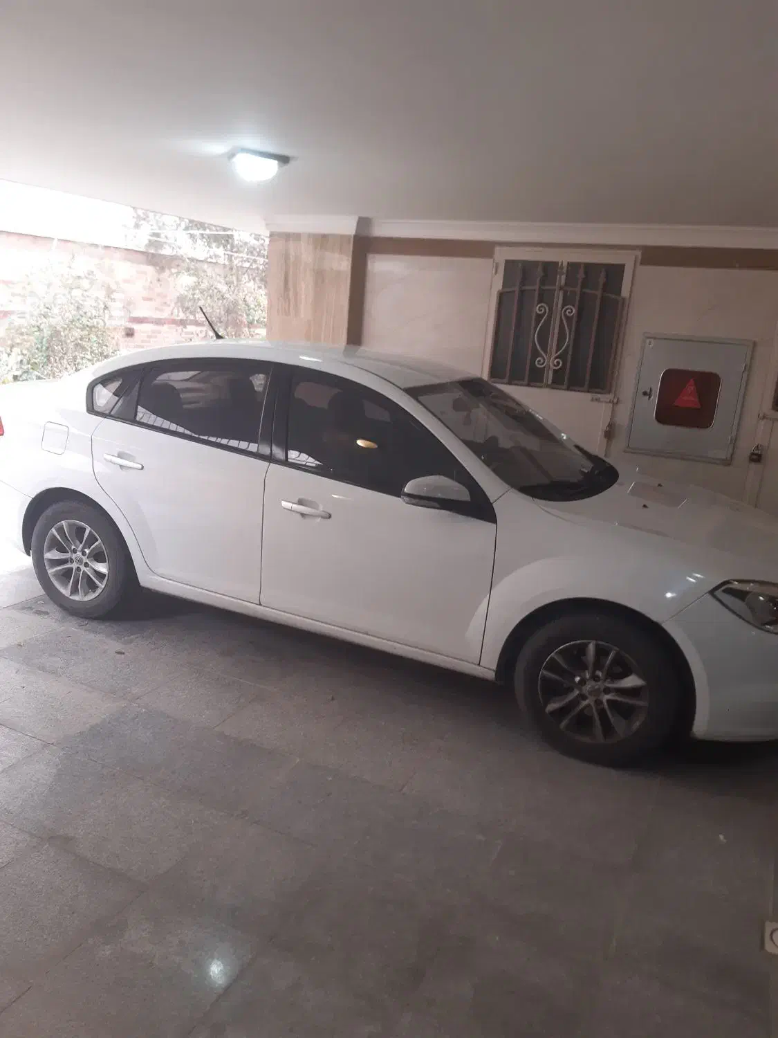 برلیانس H330دنده ای|خودرو سواری و وانت|اصفهان, میرعماد|دیوار