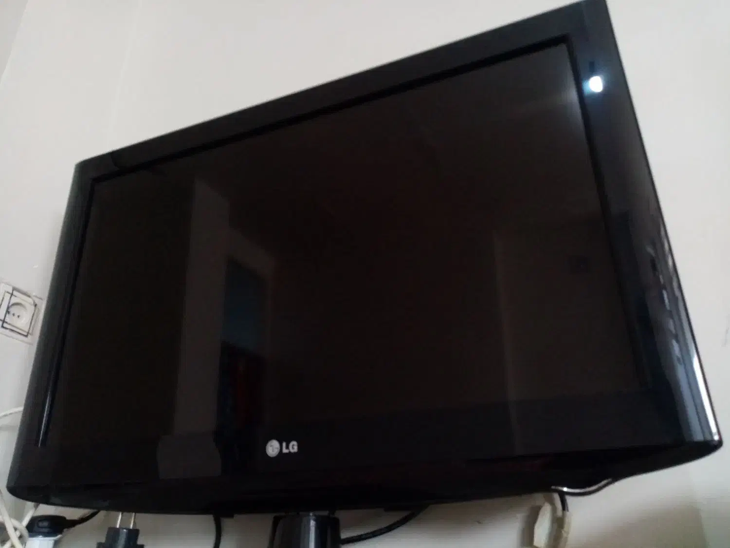 ال سی دی 32 اینج ال جی|تلویزیون و پروژکتور|خرم‌آباد, |دیوار