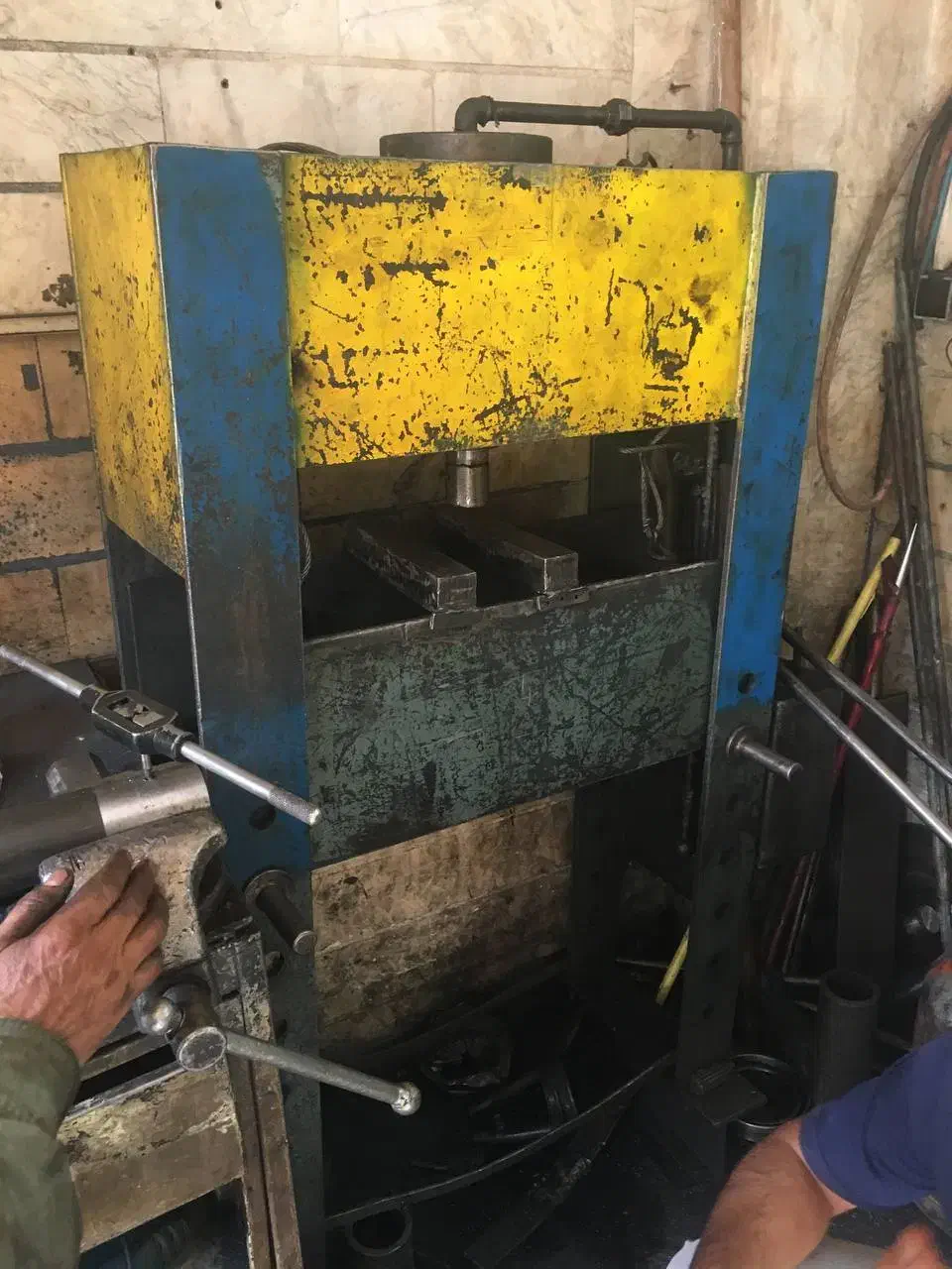 فروش کامل لوازم کارگاه تراشکاری|ماشینآلات صنعتی|بروجرد, |دیوار