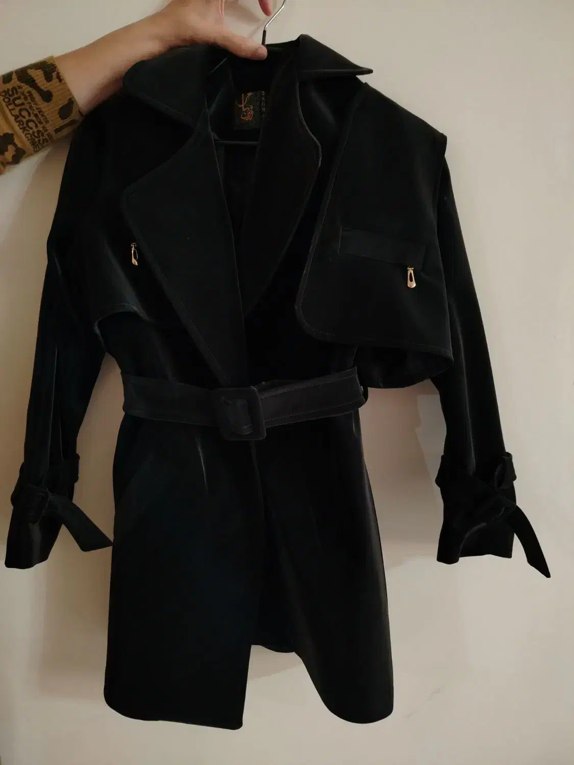 کت زنانه چرم|لباس|تهران, قصر فیروزه ۱|دیوار