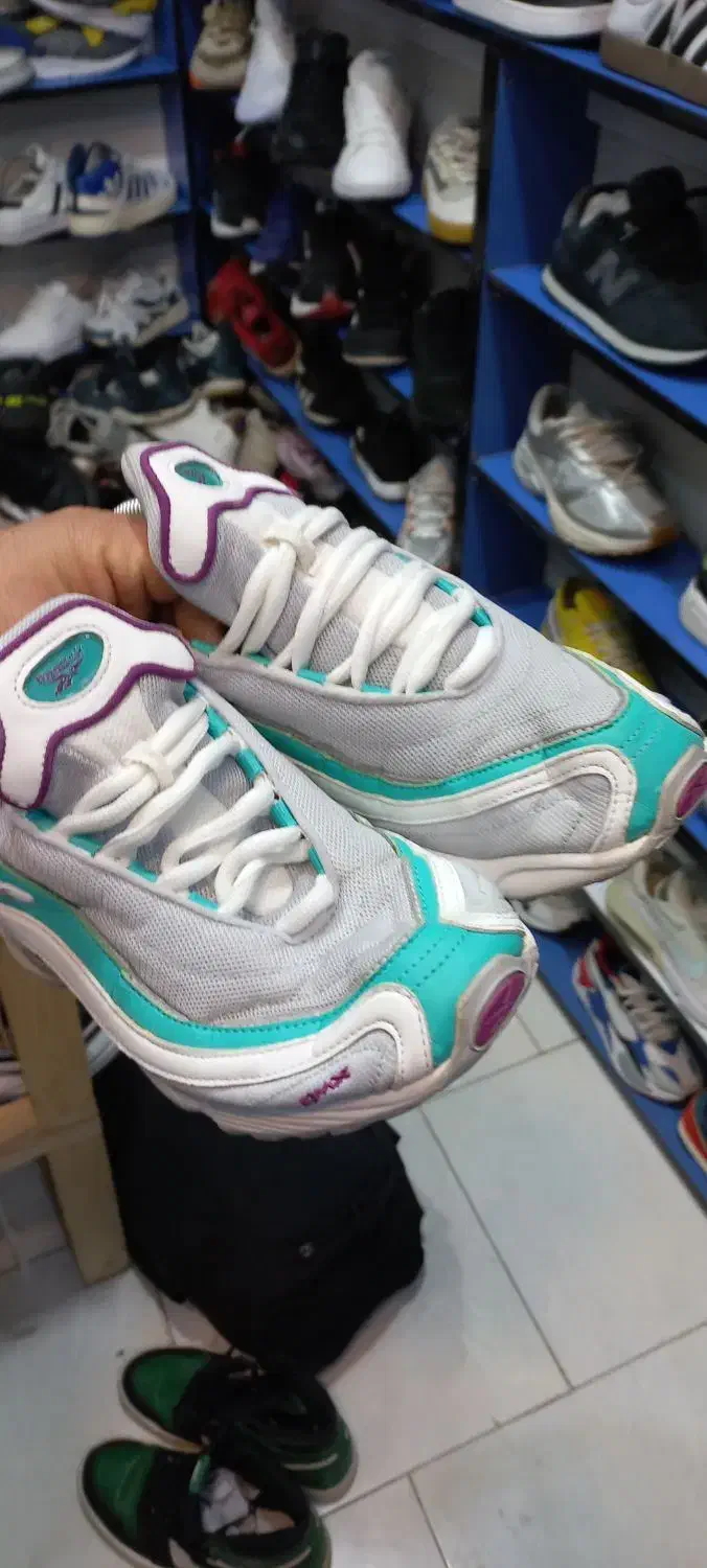 ریبوک اصلی|کیف، کفش، کمربند|تهران, شهرک شریفی|دیوار