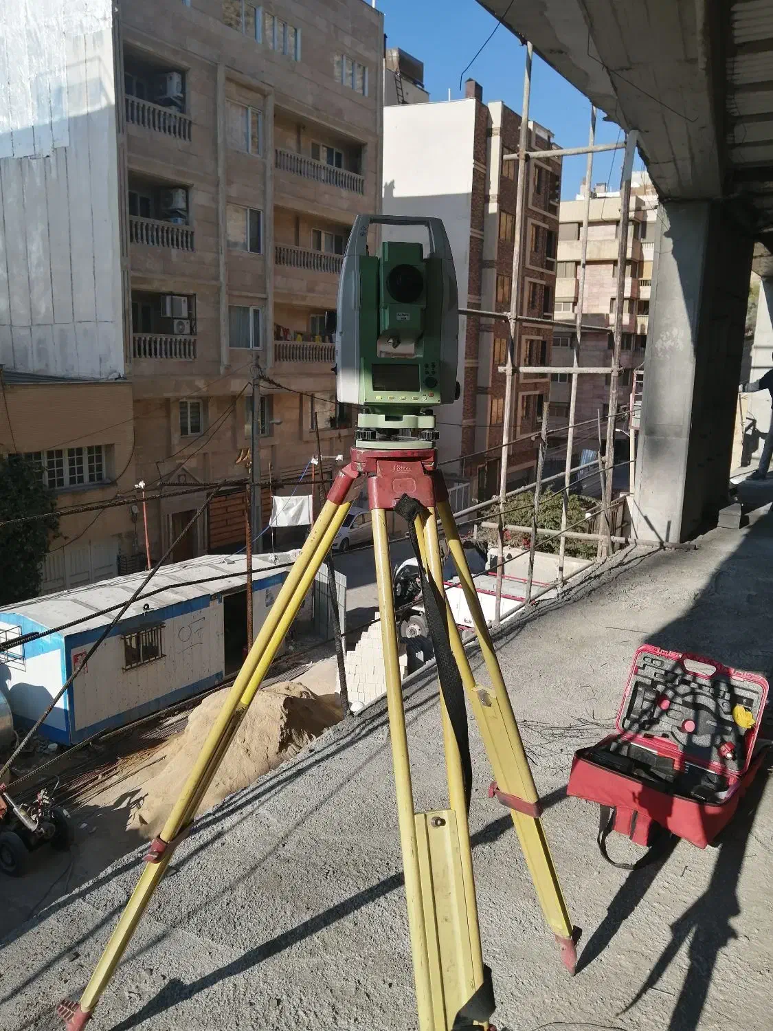 نقشه برداری،نقشه بردار،سندتک برگ|خدمات پیشه و مهارت|شیراز, تندگویان|دیوار