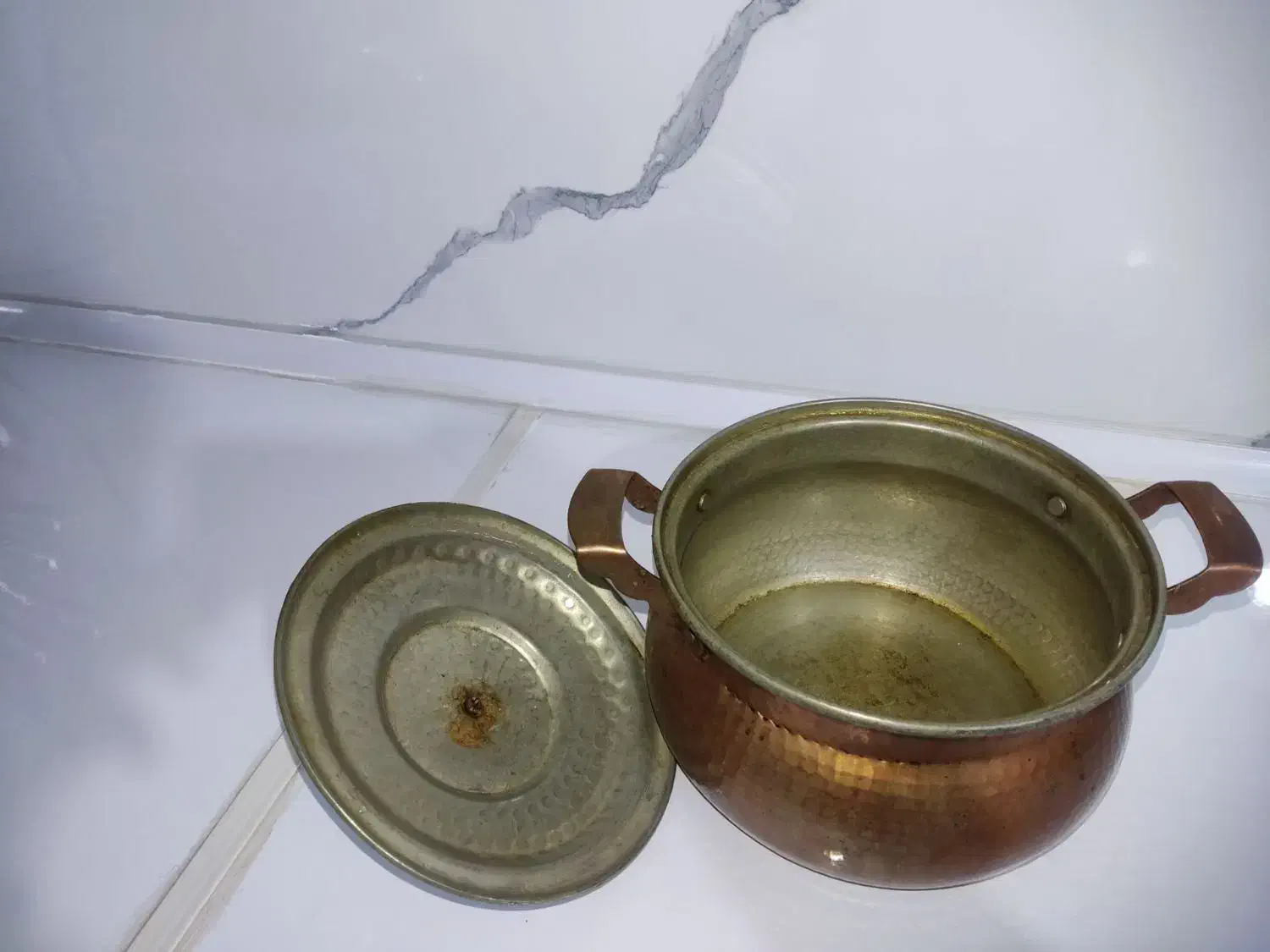 قابلمه مسی|ظروف پخت‌وپز|دهگلان, |دیوار