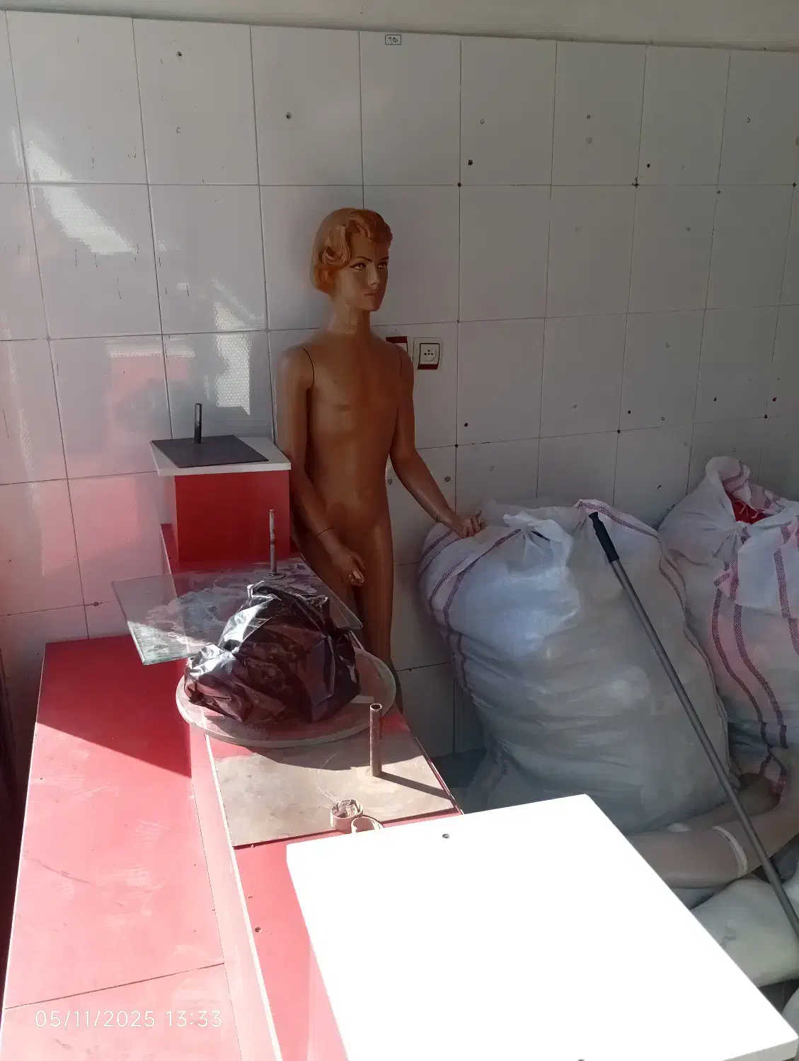 مانکن ورگال ویترین|فروشگاه و مغازه|سقز, |دیوار