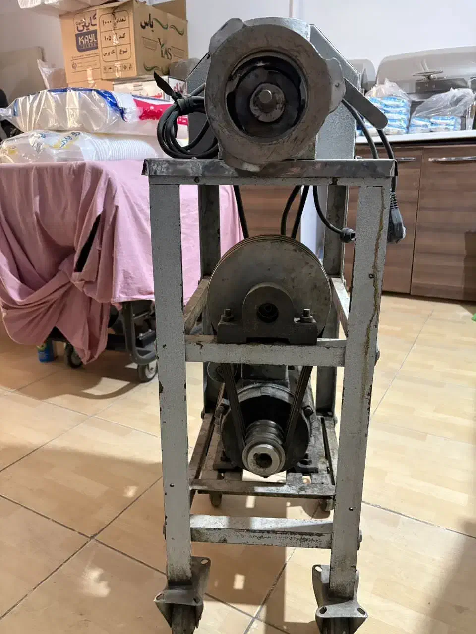 چرخ گوشت صنعتی|کافی‌شاپ و رستوران|سنندج, |دیوار