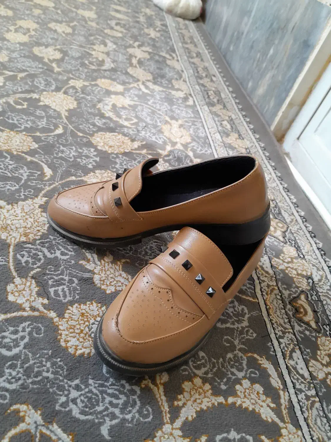 کفش مدل کالج سایز ۳۹|کیف، کفش، کمربند|قرچک, محمد آباد|دیوار