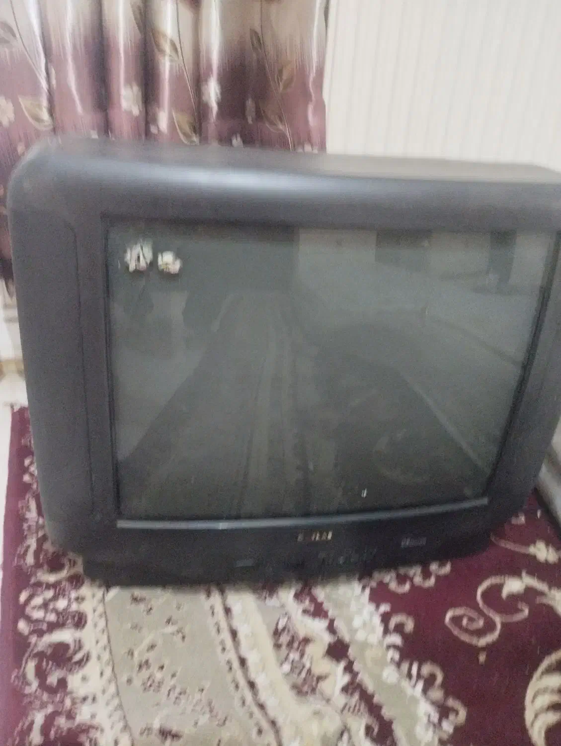 تلویزیون اطلس|تلویزیون و پروژکتور|گلبهار, شهر جدید گلبهار|دیوار