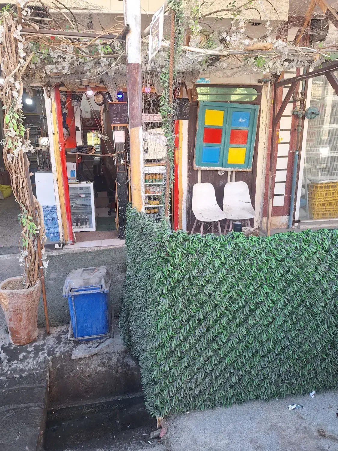 نیروی کار|استخدام خدمات فروشگاه و رستوران|دوگنبدان, |دیوار