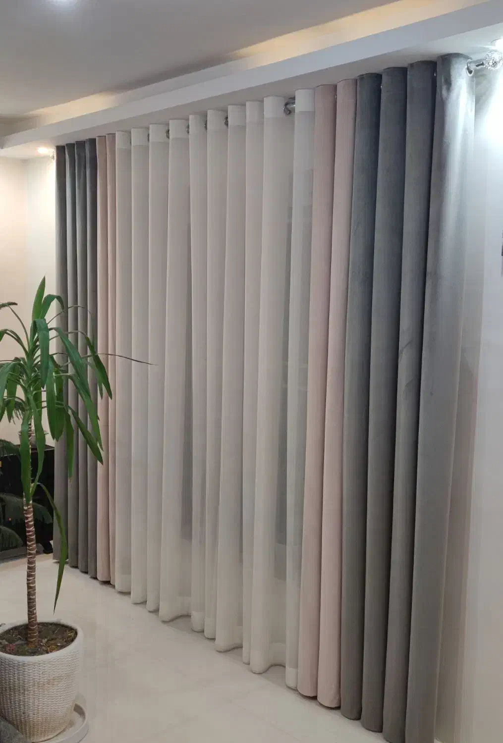 پرده|پرده، رانر، رومیزی|دماوند, گیلاوند|دیوار