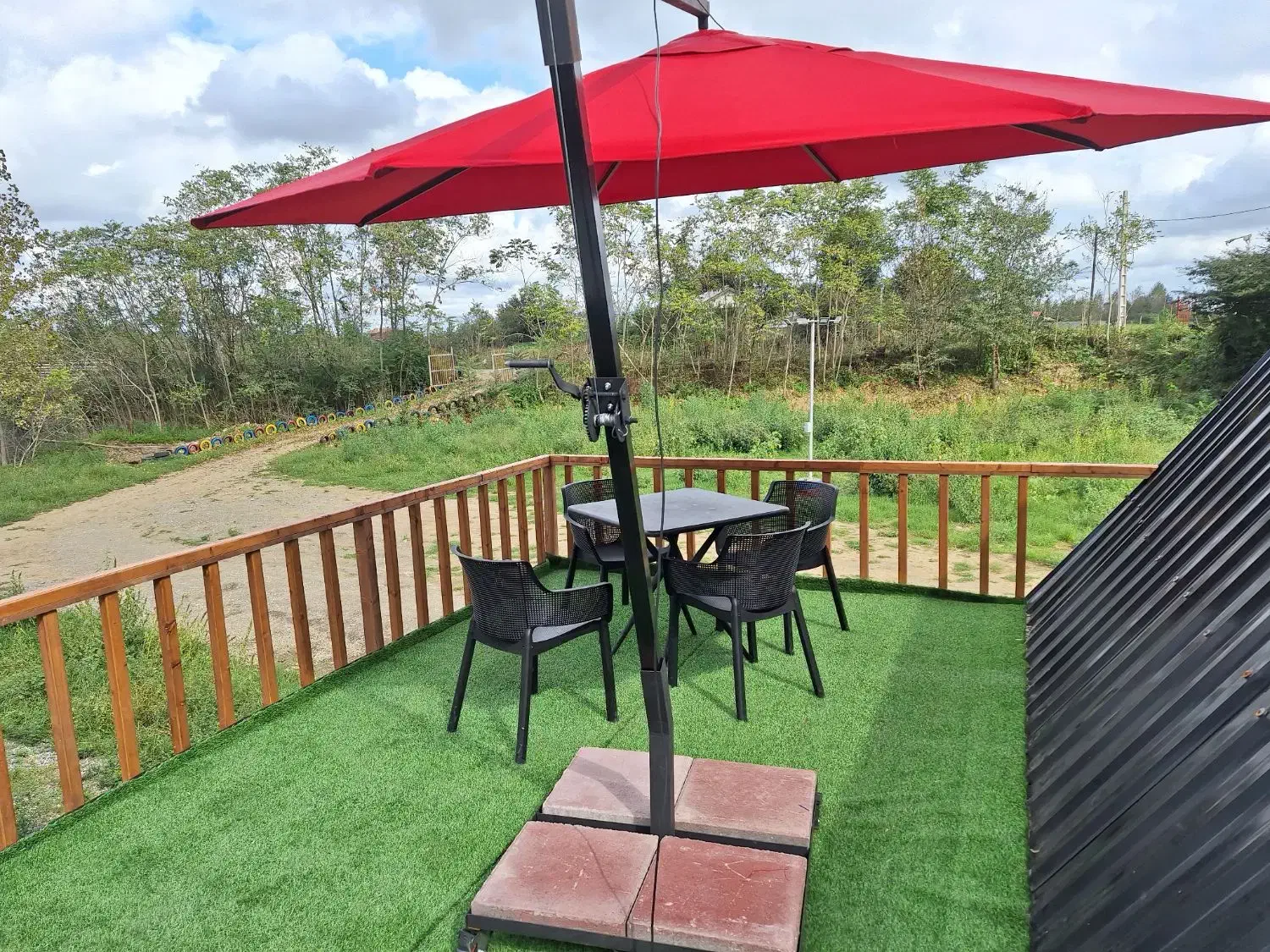 کلبه سویسی دوخوابه با استخر سرپوشیده|اجارهٔ کوتاهمدت ویلا و باغ|فومن, |دیوار