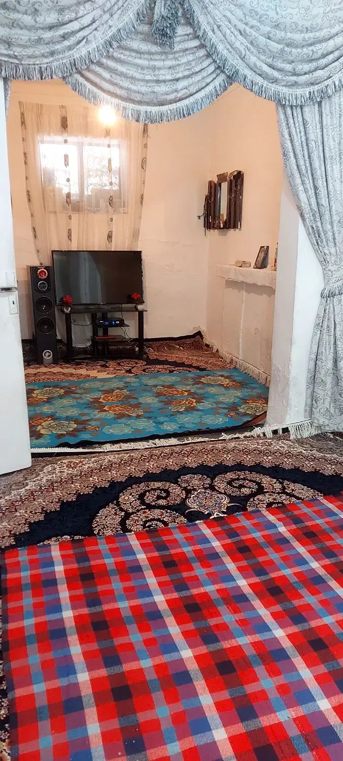 منزل ۲ طبقه مشترک.  شیروانی. به متراژ ۱۶۴ متر|فروش خانه و ویلا|شیراز, سیاه سنگ|دیوار