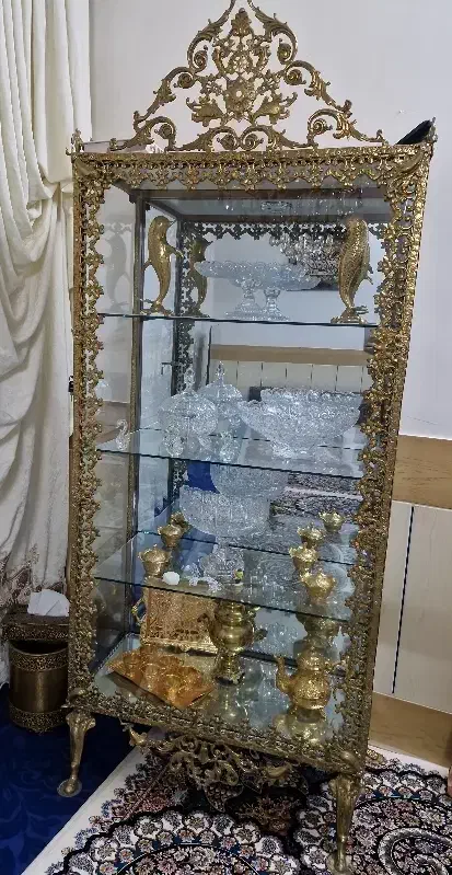 لوستر ویترین اسب گلدان دلفین برنز|لوستر و چراغ آویز|قم, باغ شریفی|دیوار