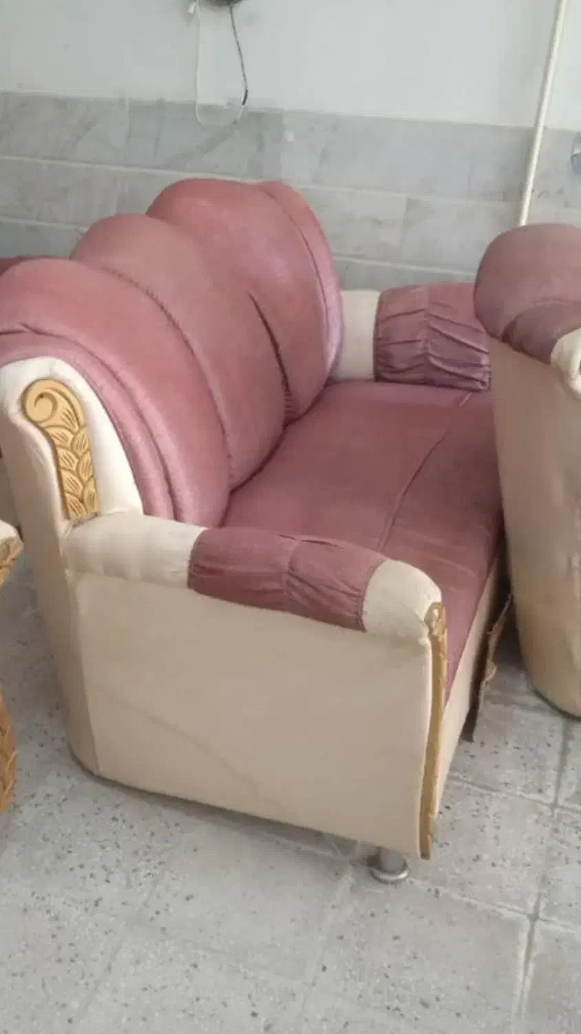 فروش مبل ۷نفره|مبلمان خانگی و میز عسلی|طبس, |دیوار