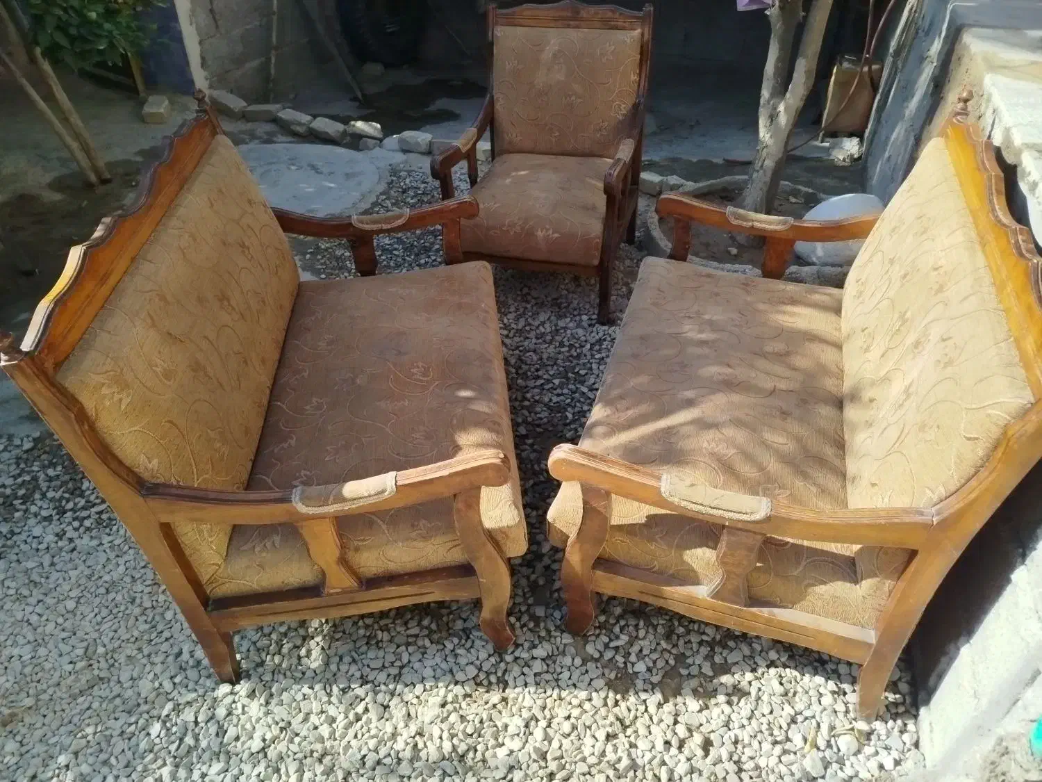 مبل پنج5 نفر برای باغچه|مبلمان خانگی و میز عسلی|کازرون, |دیوار