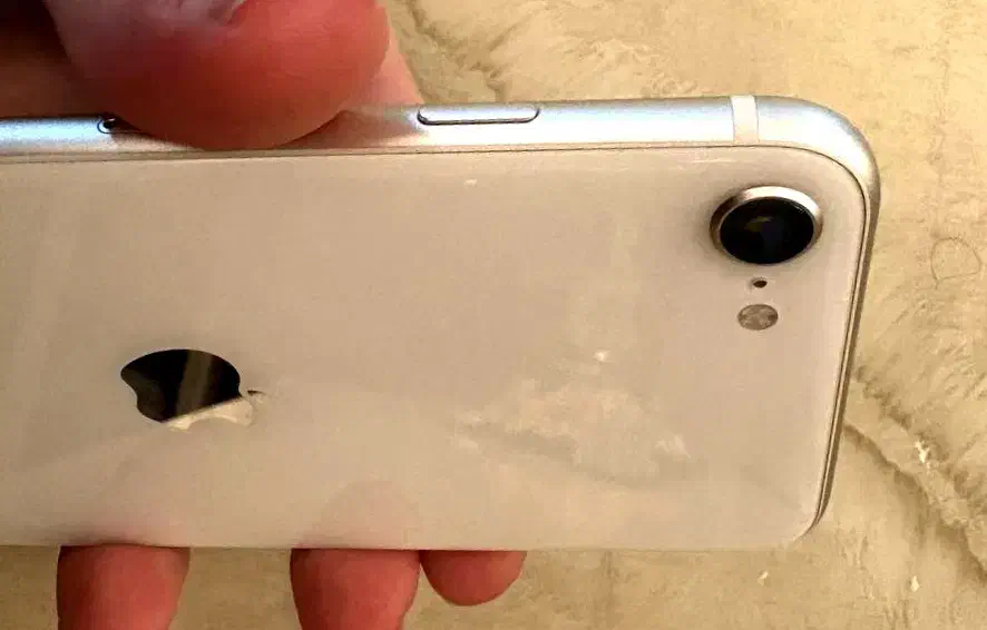 گوشی آیفون se2022|موبایل|تهران, گلستان (شهرک راه آهن)|دیوار