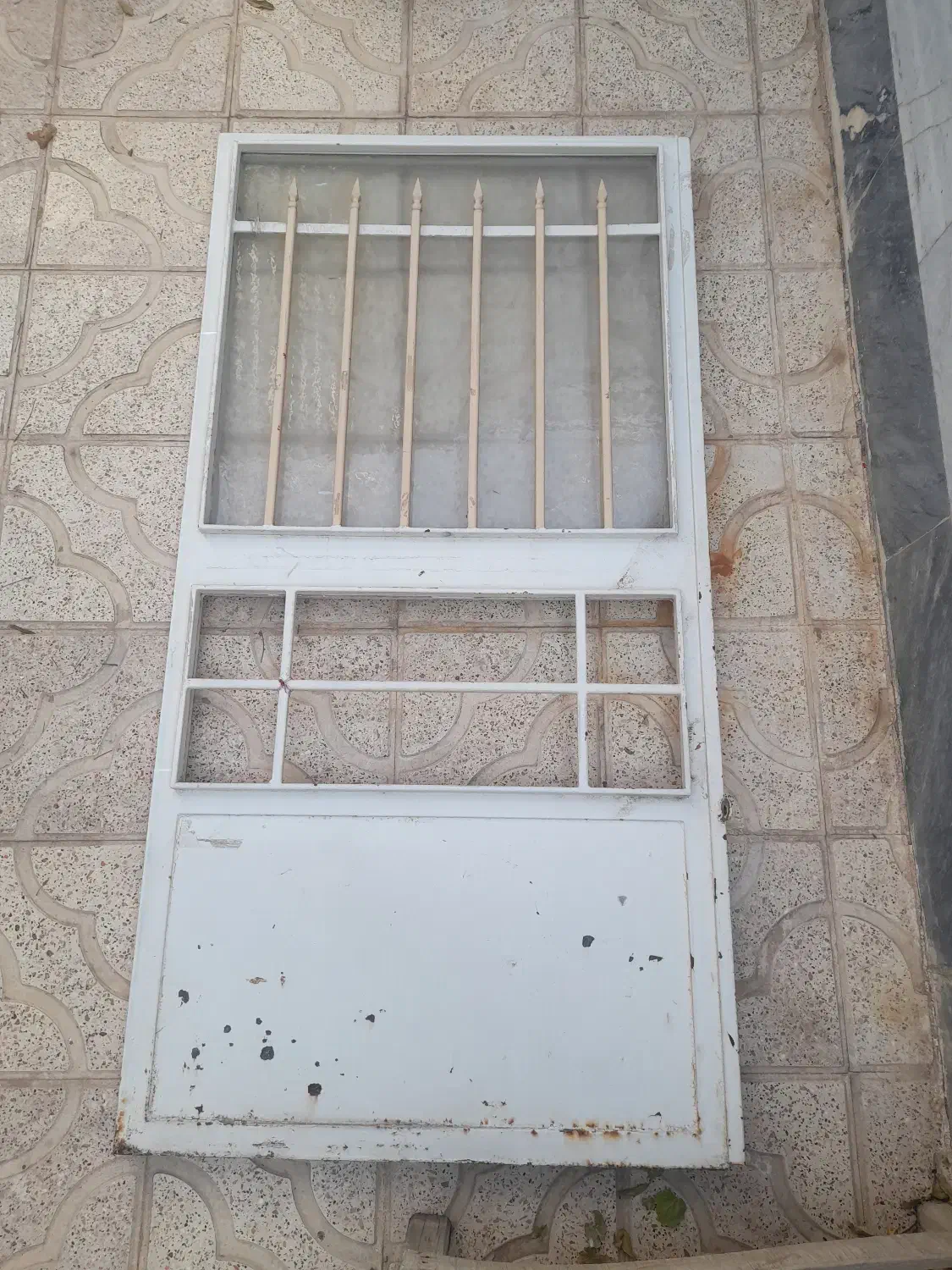 در آهنی جنس قدیمی بسیار محکم|مصالح و تجهیزات ساختمان|شال, |دیوار