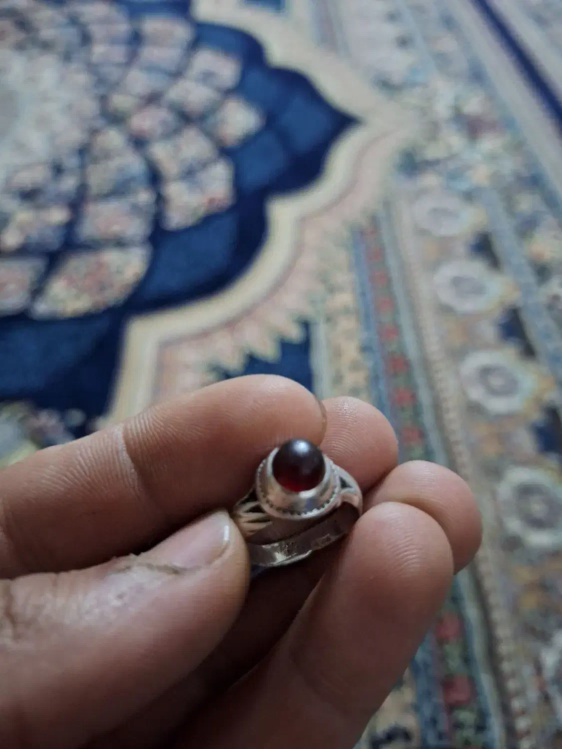 یک عدد انگشتر دست و دلبر سبک|جواهرات|میبد, |دیوار