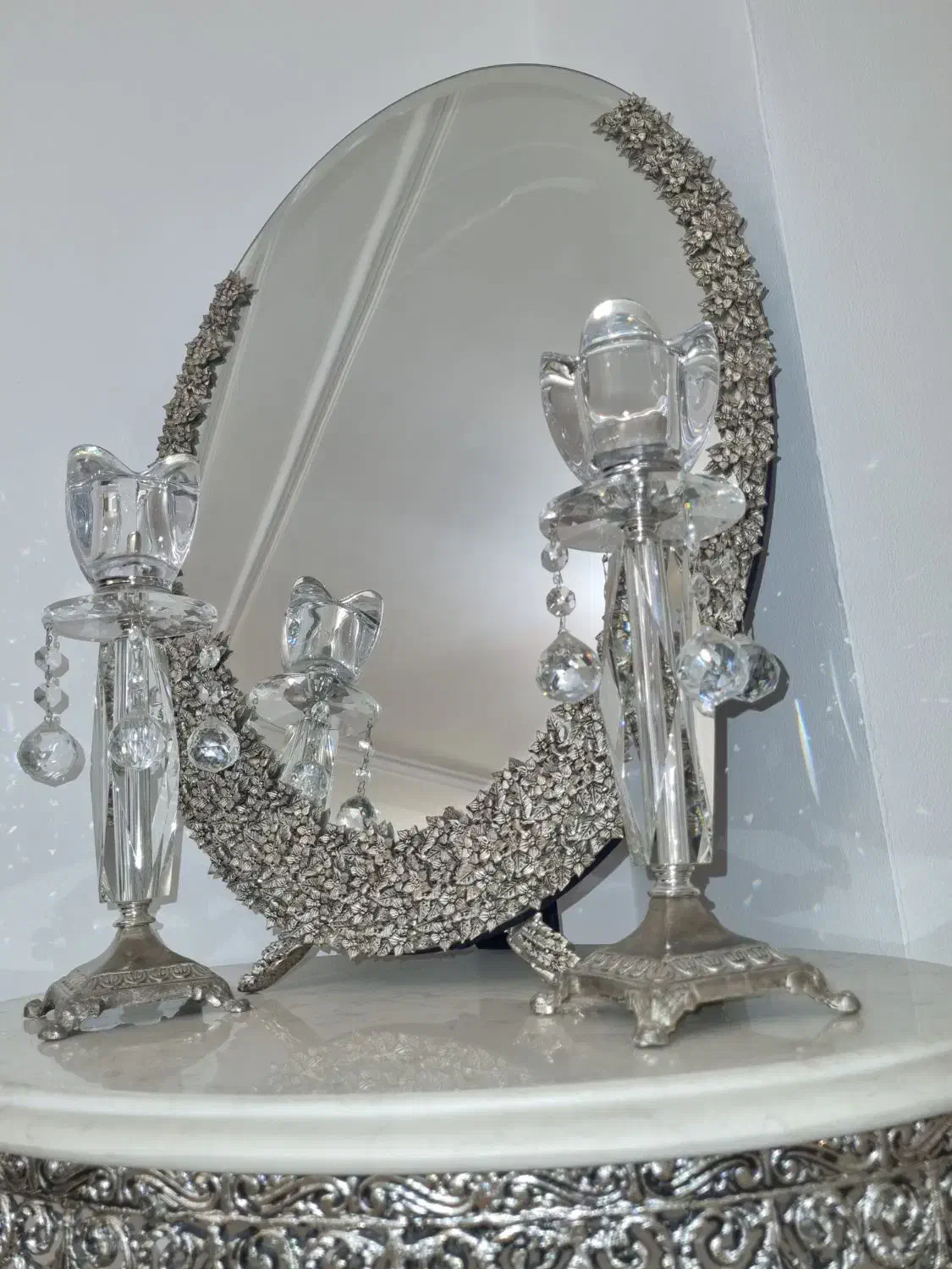 آینه همراه با پایه و شمعدان|آینه|کرج, شهرک جهاننما|دیوار