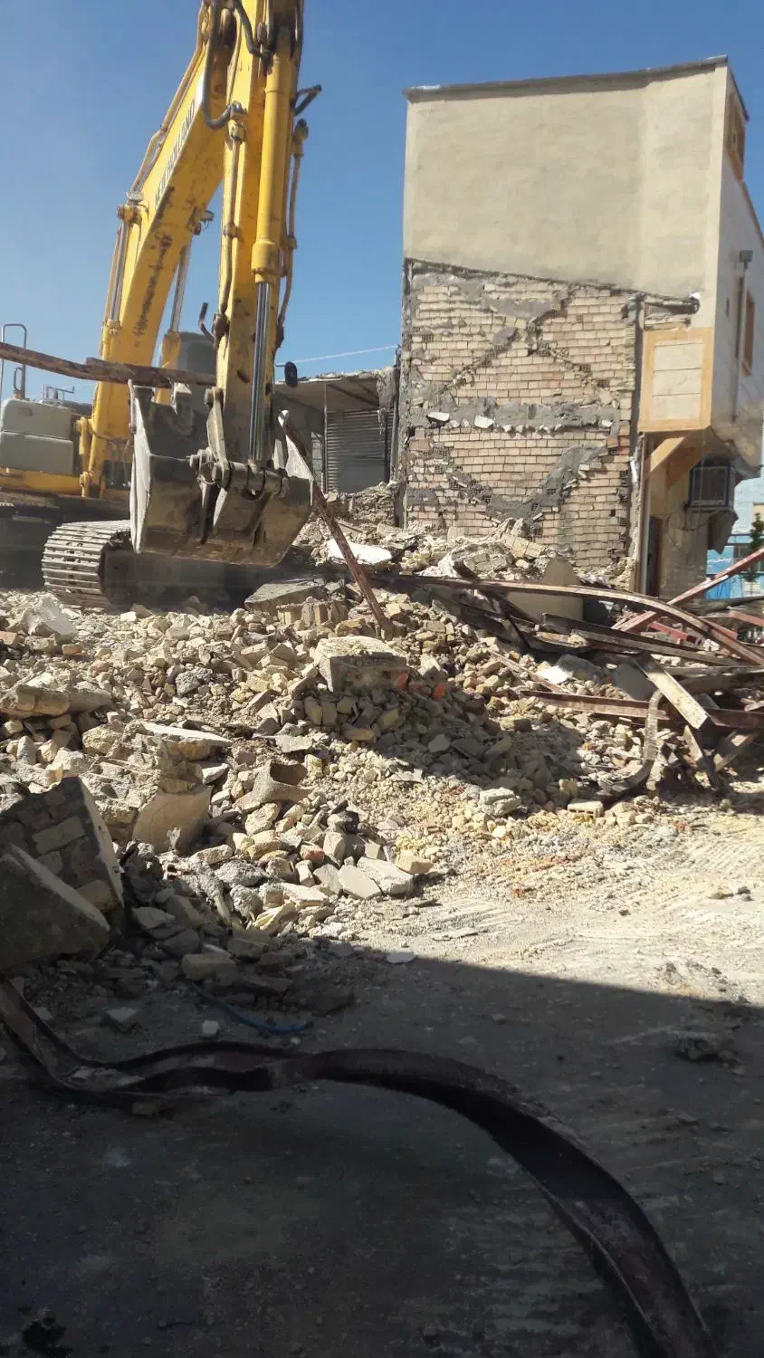 خاکبرداری گودبرداری تخریب ساختمان|خدمات پیشه و مهارت|ایلام, |دیوار
