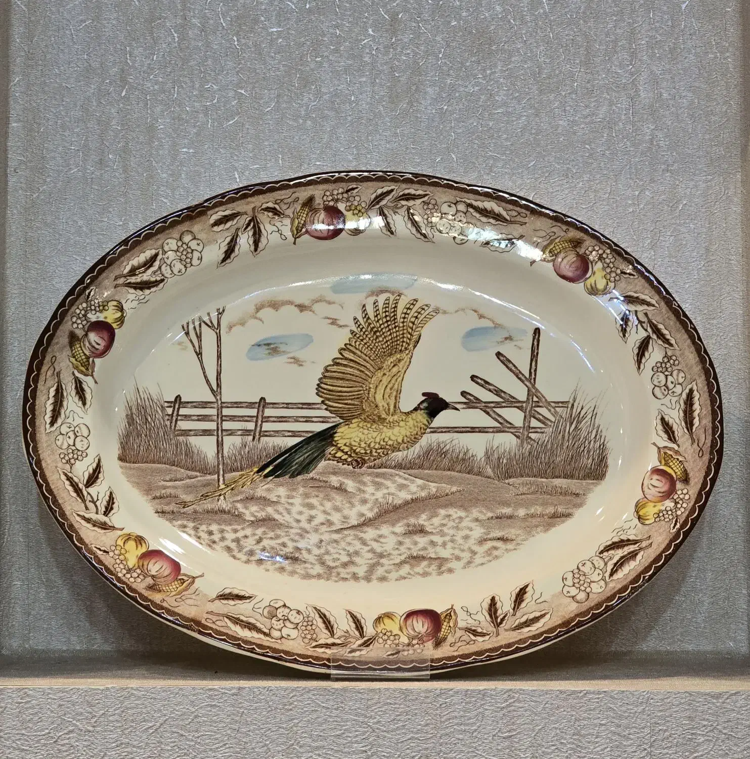 دیس های قدیمی|کلکسیون اشیاء عتیقه|اراک, |دیوار