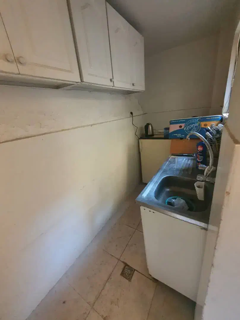 ۸۷ متر/پاستور،آژیده/دربستی/حیاط دار