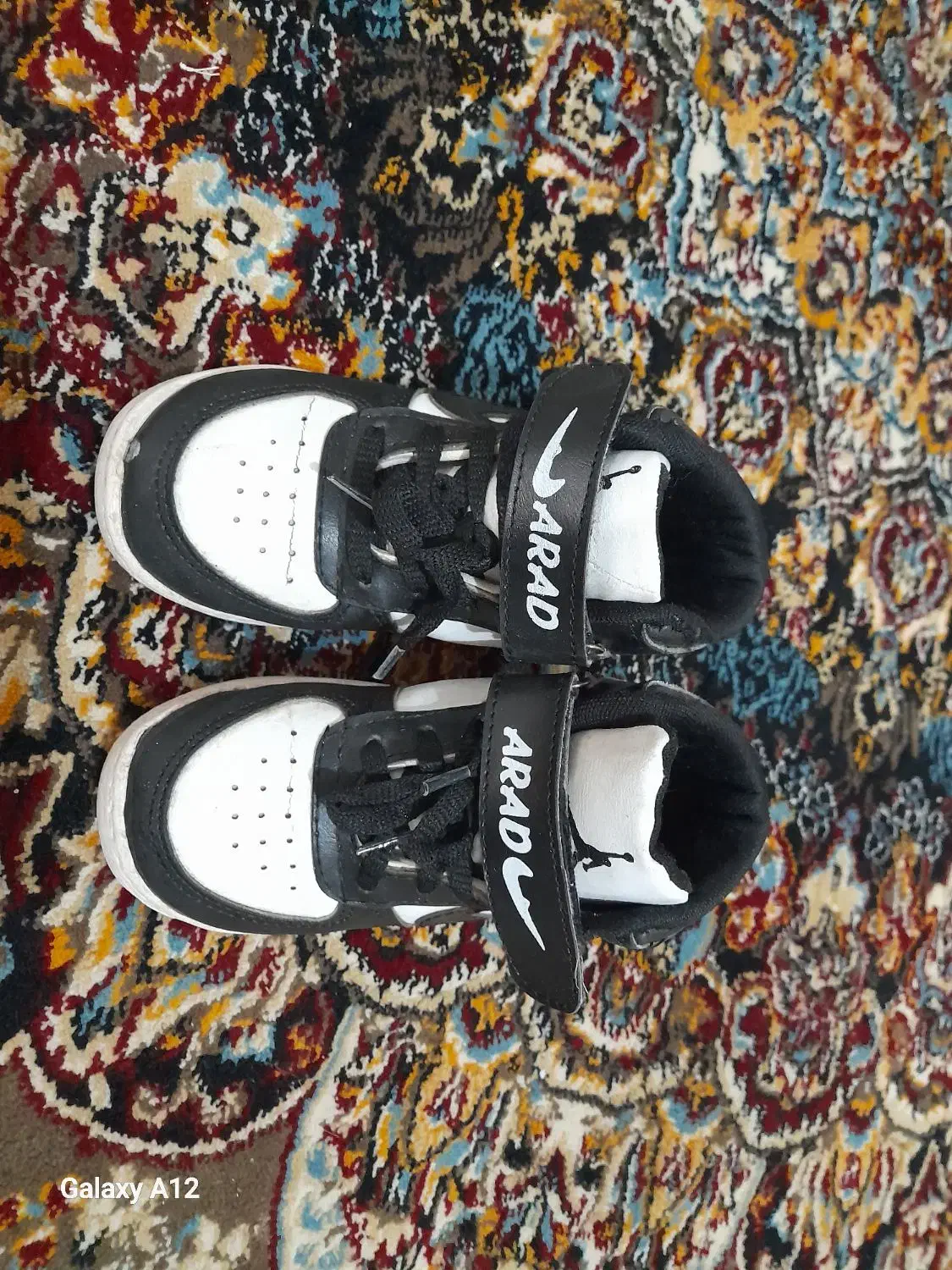 لباس بچه|کفش و لباس بچه|رشت, پاره بیجار|دیوار