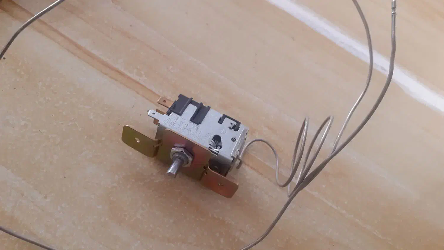 ترموستات اصلی یخچال فریزر|یخچال و فریزر|بروجرد, |دیوار