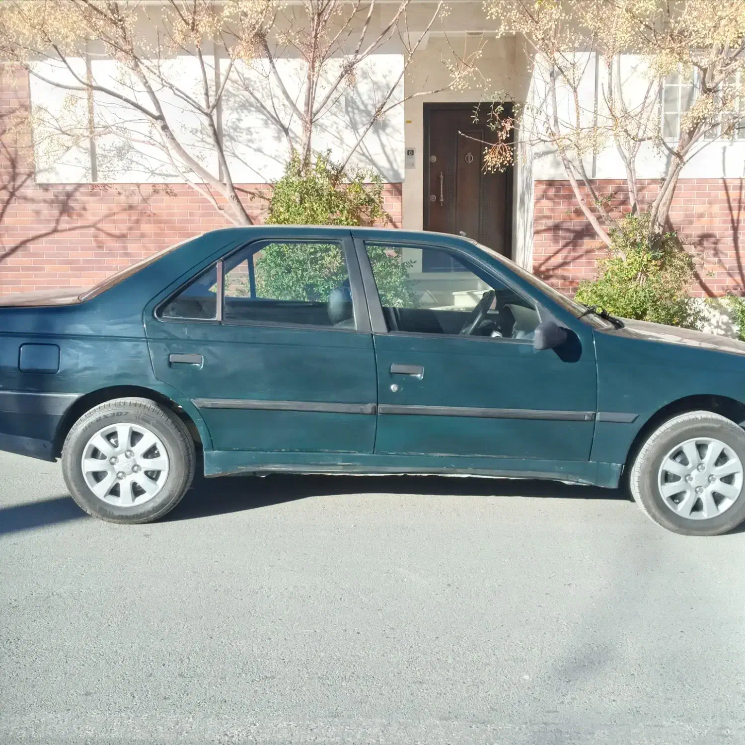 آردی مدل 82|خودرو سواری و وانت|بیرجند, |دیوار