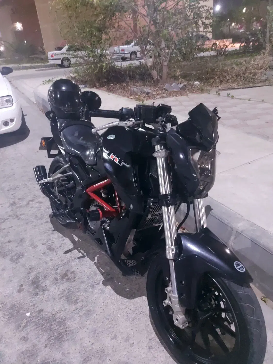 موتور سیکلت بنلی ۲۵۰|موتورسیکلت|بندرعباس, |دیوار