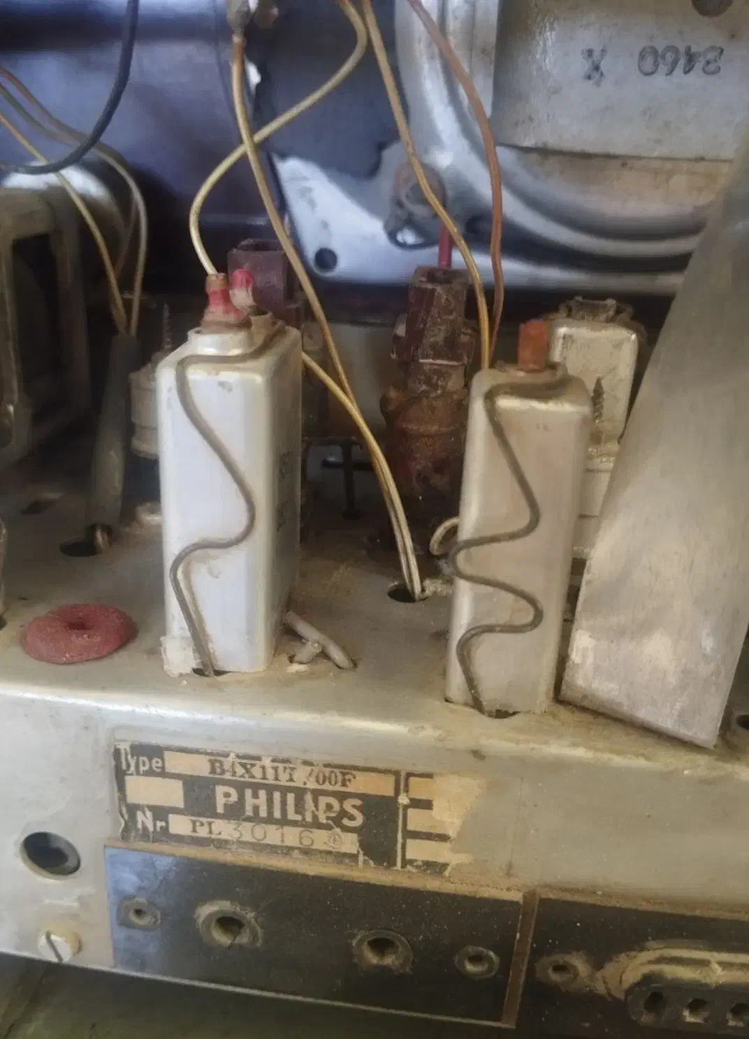 رادیوفیلیپس|کلکسیون اشیاء عتیقه|مرودشت, الماس آباد|دیوار